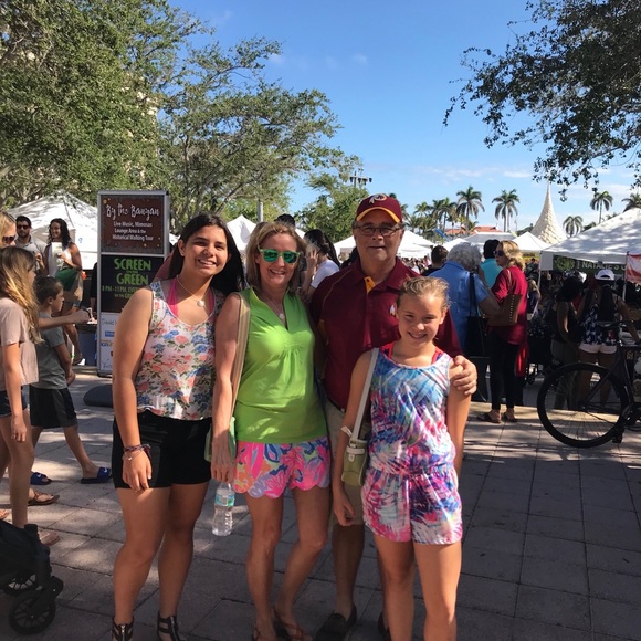 Meet your Posher, Pam - Picture 3 of 4